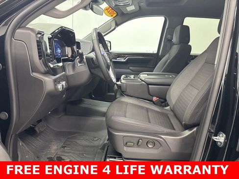 Used 2024 GMC Sierra 1500 Elevation w/ LPO, Elevation Black Package image 9