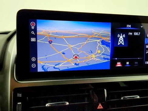 Used 2023 Lexus GX 460 Premium image 18