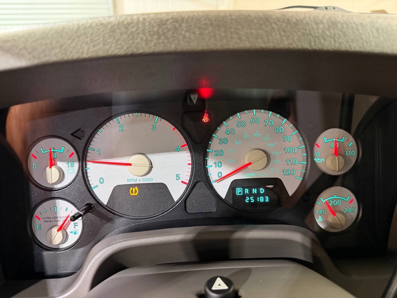 Used 2009 Dodge Ram 2500 Truck SLT w/ Trailer Tow Group AWD/4WD image 5