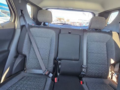Used 2023 Chevrolet Equinox LT image 11