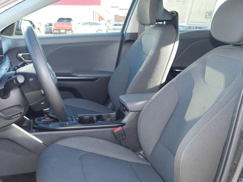 Used 2025 Kia K4 FWD image 7