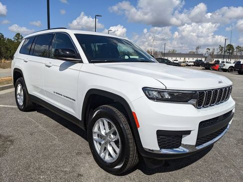 New 2026 Jeep Grand Cherokee L 2WD image 18