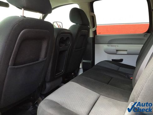 Used 2013 Chevrolet Silverado 3500 W/T w/ Snow Plow Prep Package image 31