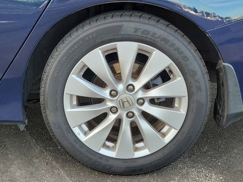 Used 2015 Honda Accord EX image 11