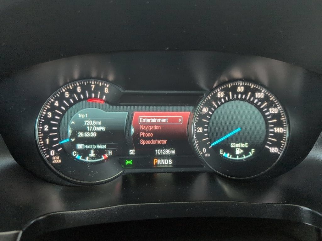 Used 2018 Ford Explorer Platinum AWD/4WD image 17