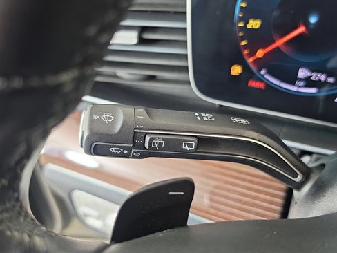 Used 2022 Mercedes-Benz GLE 450 4MATIC image 25