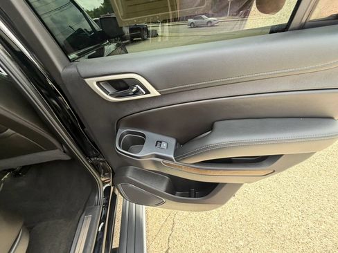 Used 2018 GMC Yukon Denali w/ Denali Ultimate Package RWD image 24