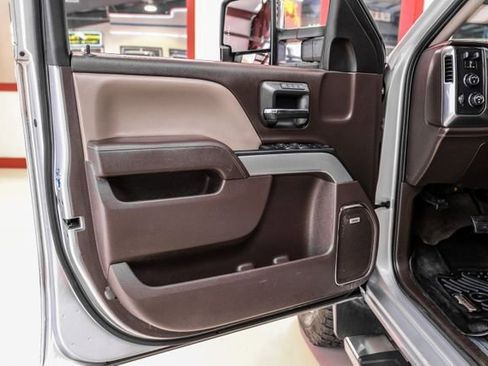 Used 2017 Chevrolet Silverado 3500 LTZ w/ Duramax Plus Package image 42