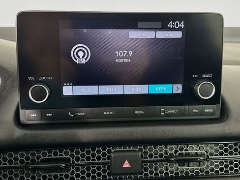 Used 2024 Honda HR-V Sport image 17