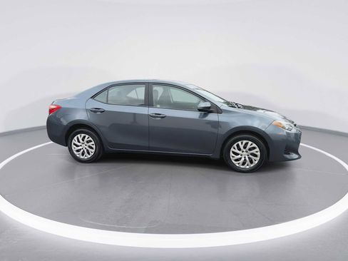 Certified 2018 Toyota Corolla LE image 9