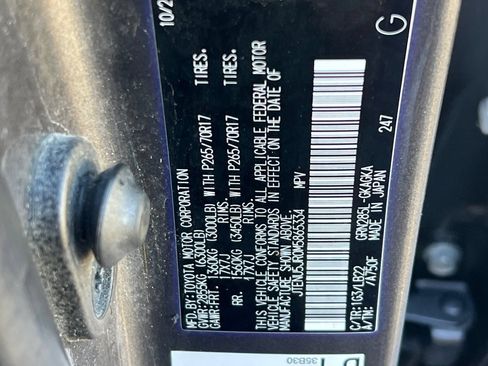 Used 2021 Toyota 4Runner SR5 Premium w/ Moonroof Package AWD/4WD image 60