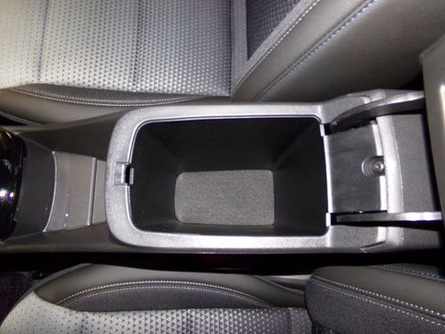 New 2025 Chevrolet Trax LT w/ Driver Confidence Package image 20