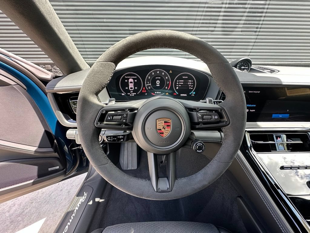 Used 2026 Porsche Panamera GTS AWD/4WD image 24