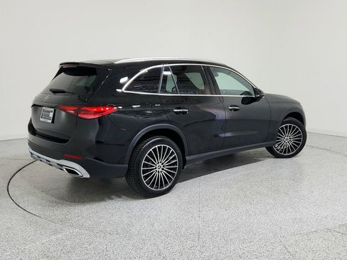 New 2026 Mercedes-Benz GLC 300 image 3