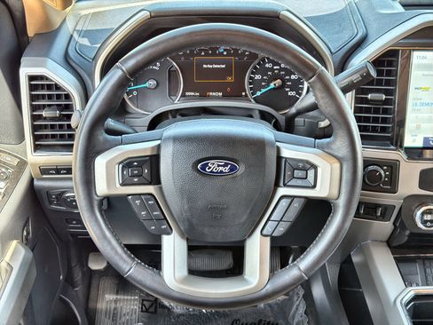 Certified 2022 Ford F250 Lariat w/ Lariat Ultimate Package AWD/4WD image 14