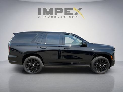 Used 2026 Cadillac Escalade Platinum Sport w/ LPO, ONYX Package AWD/4WD image 6