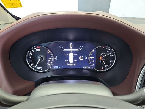 Used 2021 Buick Enclave Avenir w/ Avenir Technology Package AWD/4WD image 20
