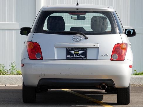 Used 2004 Scion xA FWD image 25