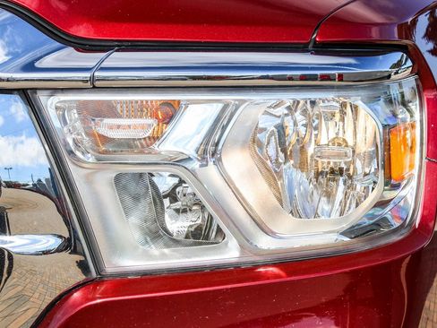Used 2021 RAM 1500 Big Horn AWD/4WD image 4