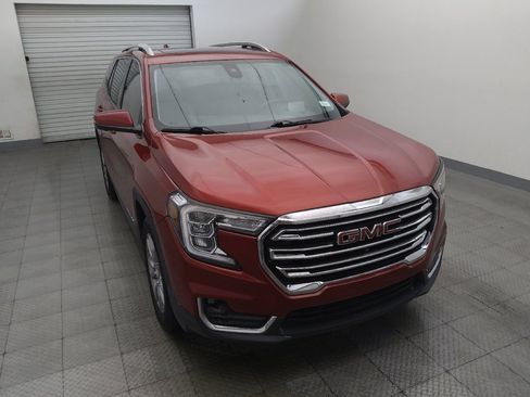 Used 2022 GMC Terrain SLT w/ Tech Package AWD/4WD image 14