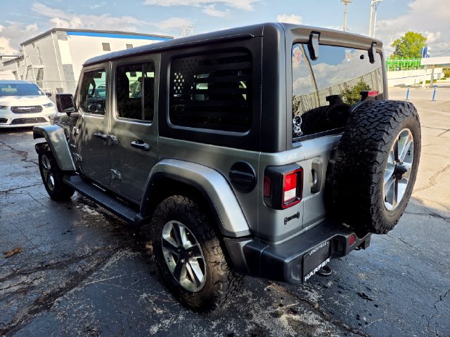 Used 2021 Jeep Wrangler Unlimited Sahara w/ Cold Weather Group AWD/4WD image 16
