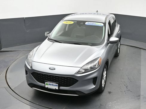 Used 2021 Ford Escape SE w/ Convenience Package FWD image 27