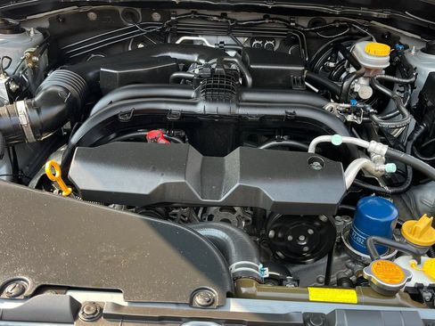 Used 2018 Subaru Forester 2.5i Limited AWD/4WD image 21