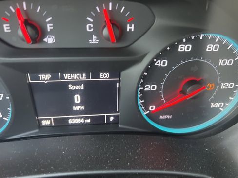 Used 2018 Chevrolet Equinox LS image 19