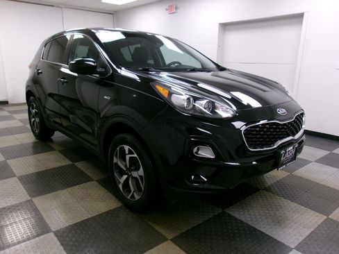 Used 2020 Kia Sportage LX image 14