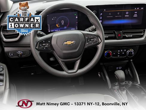 Used 2025 Chevrolet TrailBlazer LT AWD/4WD image 4
