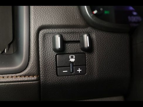 Used 2022 GMC Canyon AT4 image 29