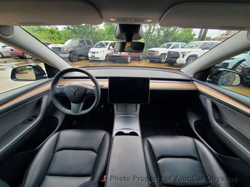 Used 2023 Tesla Model Y AWD image 20