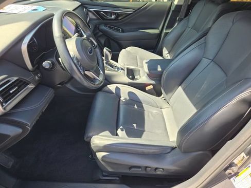 Used 2023 Subaru Outback Limited AWD/4WD image 9