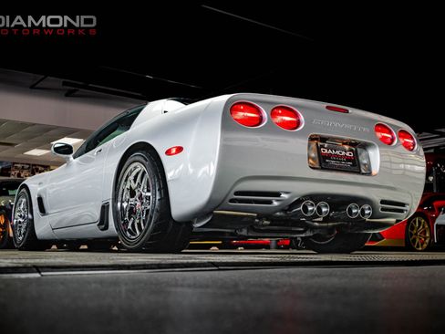 Used 2002 Chevrolet Corvette Z06 w/ Memory Pkg image 60