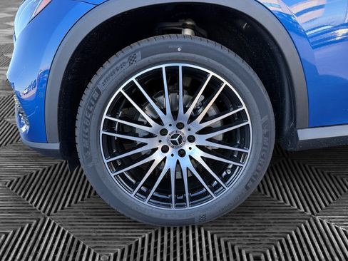 New 2026 Mercedes-Benz GLC 300 4MATIC image 9
