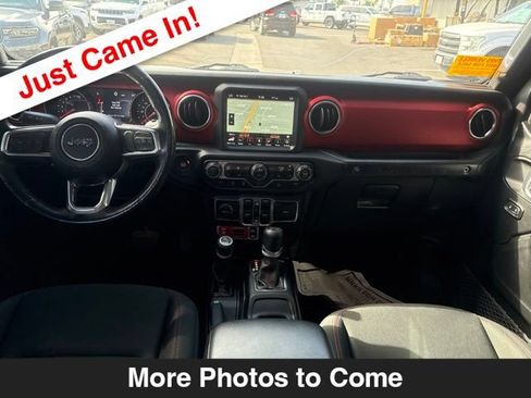 Used 2021 Jeep Wrangler Unlimited Rubicon AWD/4WD image 10