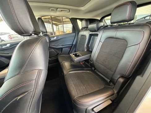 Used 2022 Ford Escape SEL w/ SEL Stealth AWD Package image 21