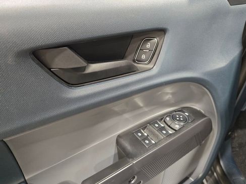 New 2025 Ford Maverick XLT w/ XLT Luxury Package image 19