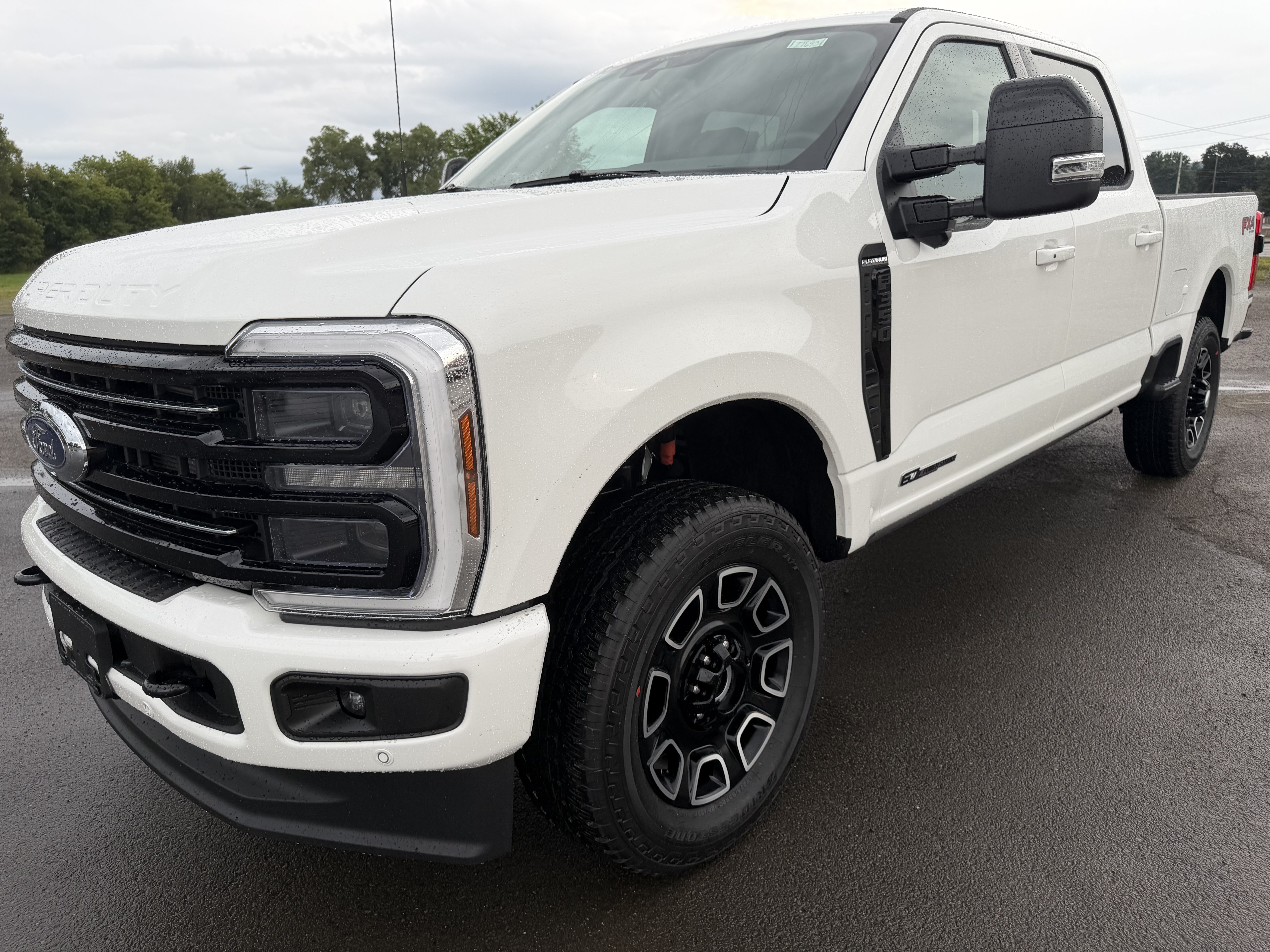 New 2026 Ford F350 Platinum w/ FX4 Off-Road Package AWD/4WD image 4