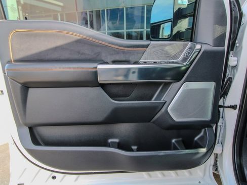 Used 2024 Ford F350 Platinum image 13