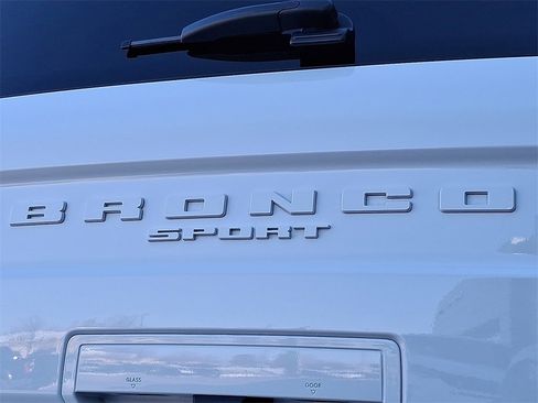 Used 2024 Ford Bronco Sport Outer Banks image 28