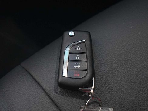 Used 2023 Toyota Camry SE FWD image 28