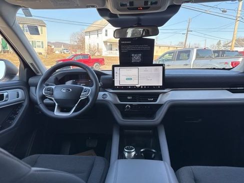 New 2026 Ford Explorer Active AWD/4WD image 34