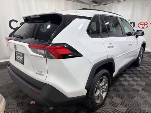Used 2024 Toyota RAV4 LE image 7