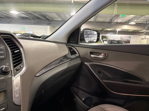 Used 2013 Hyundai Santa Fe Sport 2.0T FWD image 19