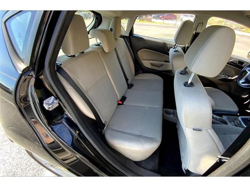 Used 2019 Ford Fiesta SE FWD image 24