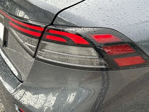 Certified 2023 Honda Accord EX image 28