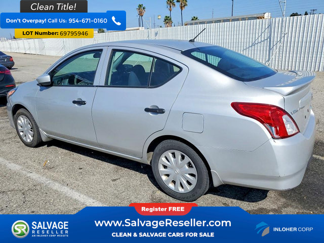 Used 2016 Nissan Versa S Plus FWD image 3