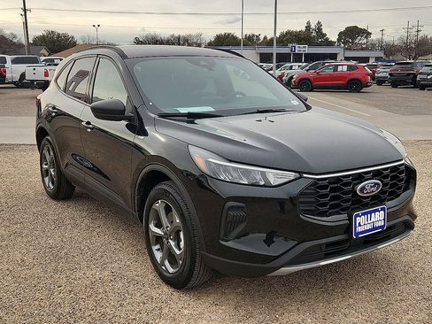 Used 2025 Ford Escape ST-Line image 4