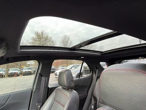 Certified 2024 Chevrolet Equinox RS w/ RS Leather Package image 15